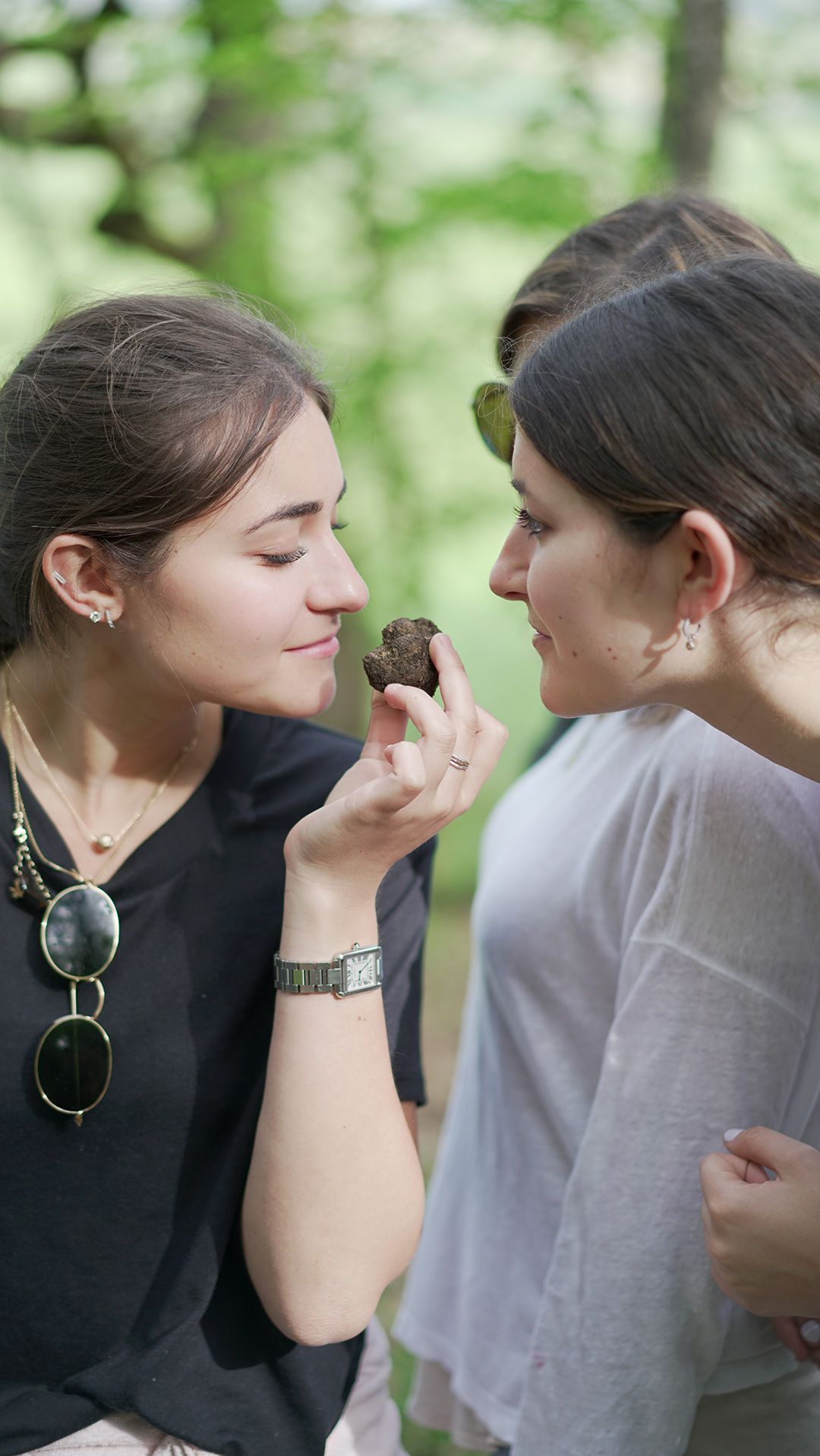 Truffle-Hunting-Le-Pietre-Vive-Experience_13