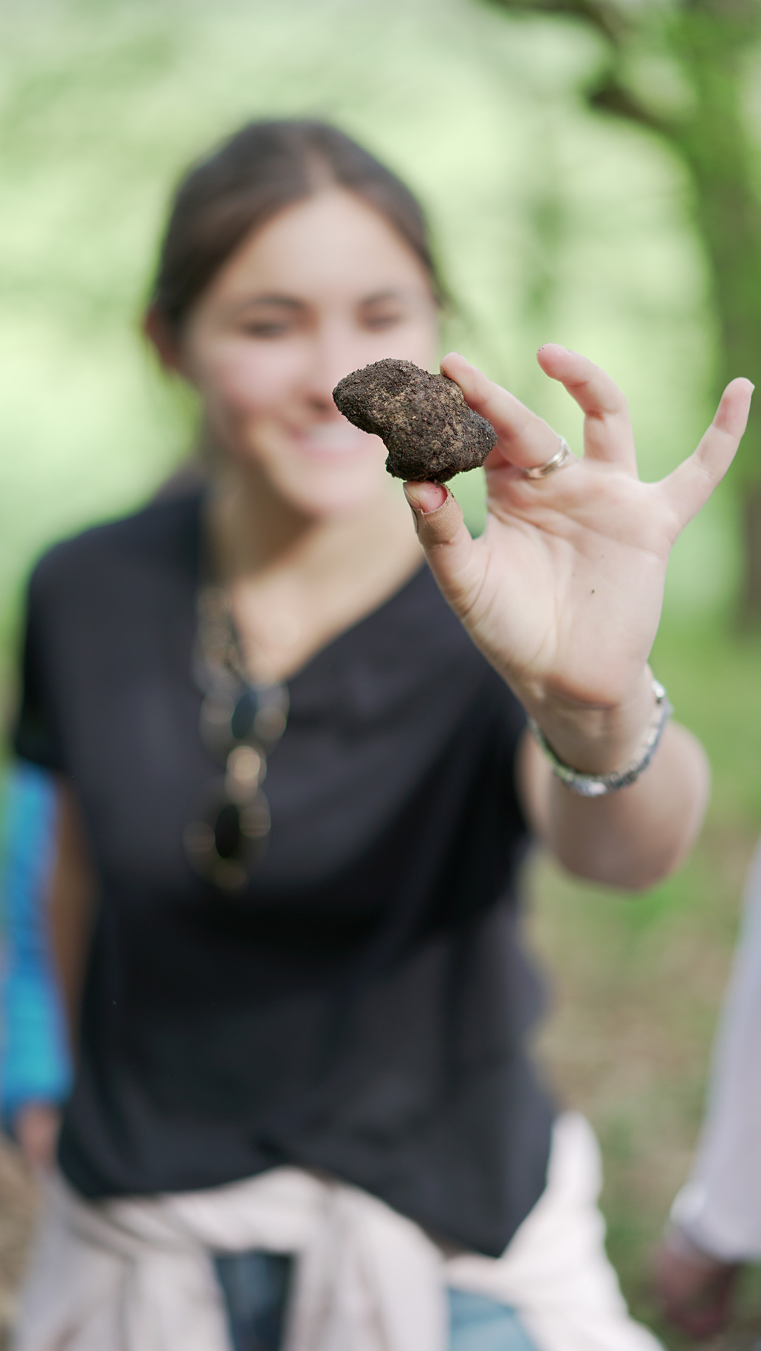 Truffle-Hunting-Le-Pietre-Vive-Experience_14